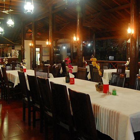 Hotel Batik Jogjakarta Buitenkant foto