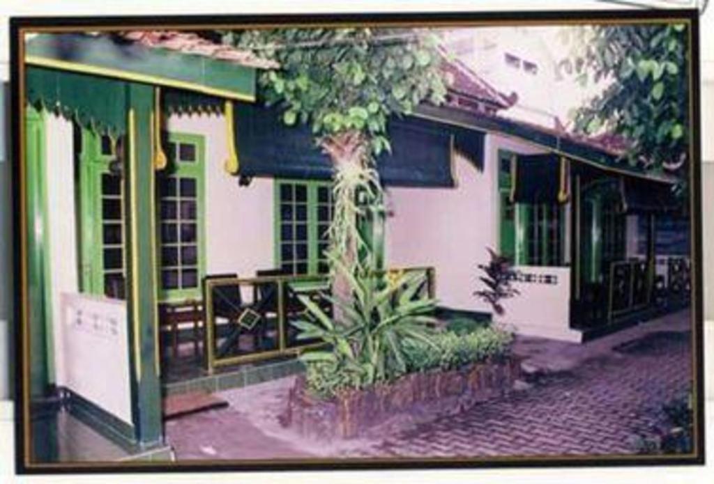 Hotel Batik Jogjakarta Buitenkant foto