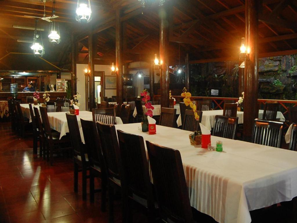 Hotel Batik Jogjakarta Buitenkant foto